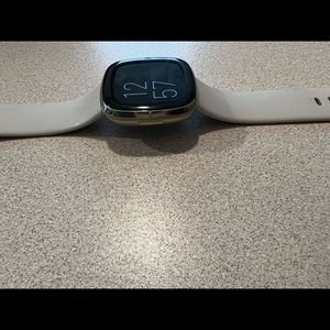 Fitbit sense